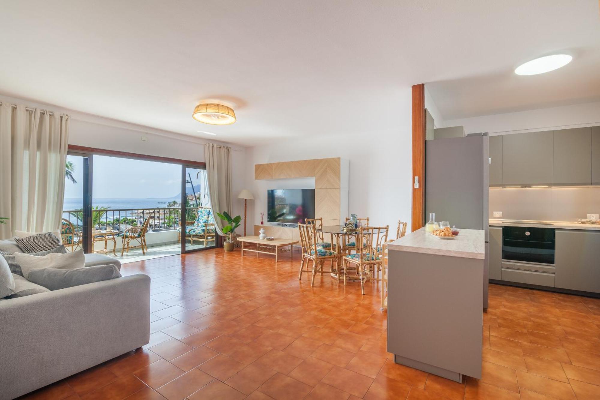 Ferienwohnung Casa De Franco - Ocean View, Terrace, Balcony, 50M From Playa La Arena, Fibre Net Puerto de Santiago  Exterior foto